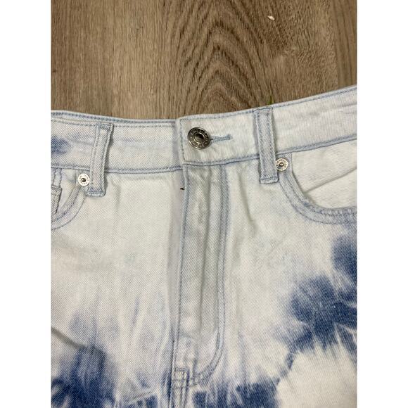 American Eagle Women's Tie Dye Denim Shorts Boyfriend Shortie Size 4 Blue Casual - Picture 5 of 12